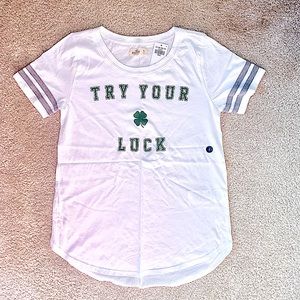 Hollister Women’s Vintage T-shirt - Small